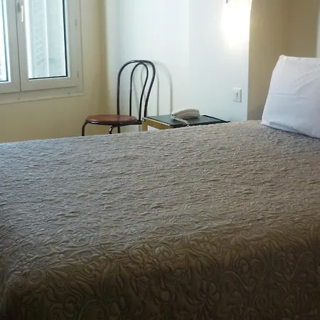 Mary'S Hotel-3